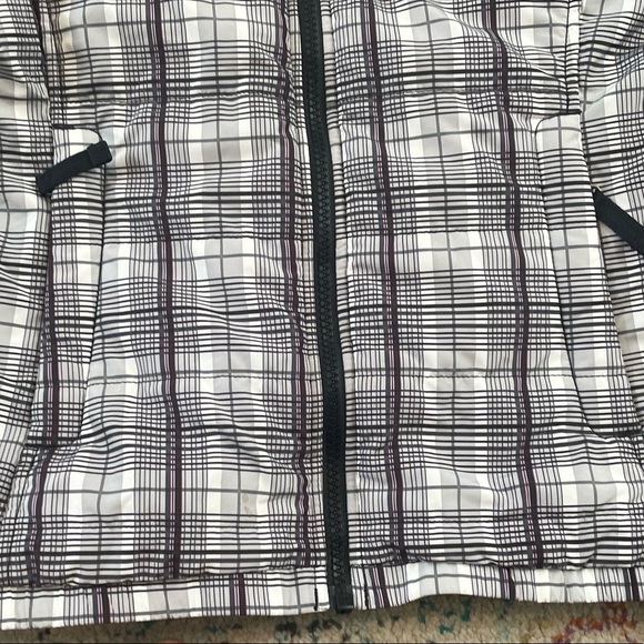 Women's The North Face Plaid Inner Liner Zip Up Jacket - Picture 8 of 9